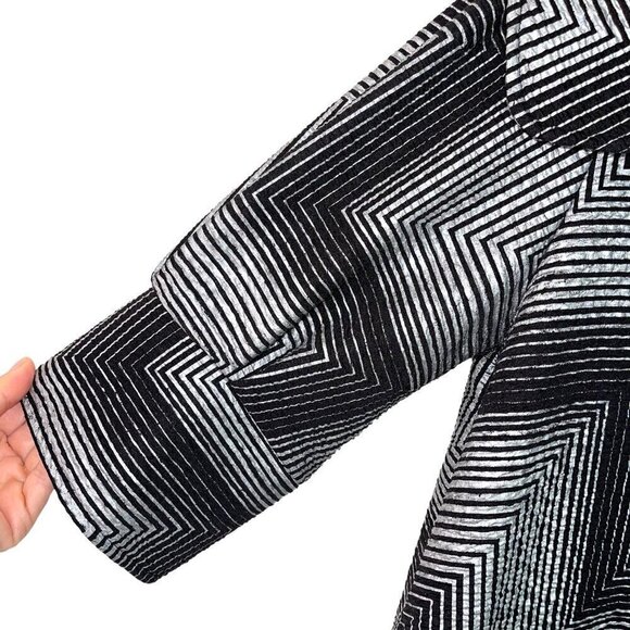 Damee Womens Swing Jacket Black Silver Size Small Art To Wear Polyester Spandex - Picture 3 of 12